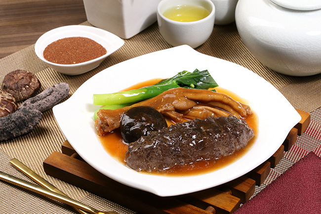 Hong Kong style sea cucumber delicacies available at Hong Kong Fisherman