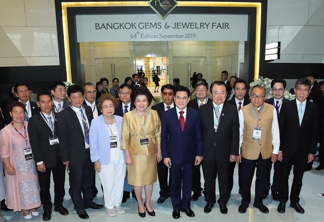 Bangkok Gems and Jewelry Fair