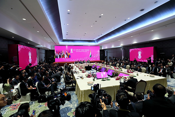 บริการรับจัดงานประชุมแบบ COMPLETE MEETING