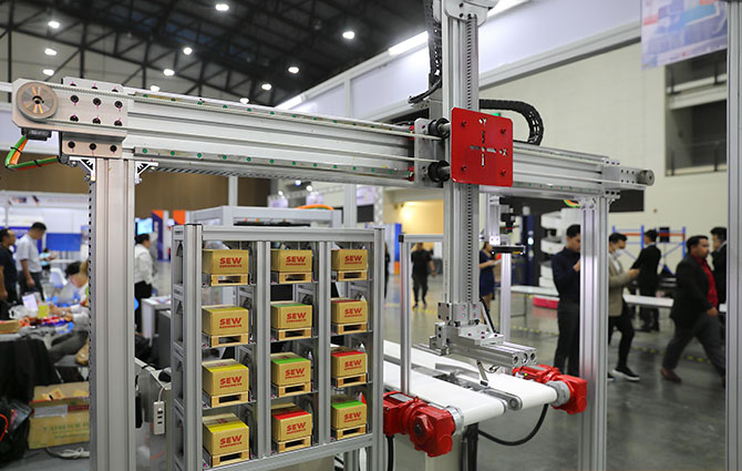 Compelling Thai Trade Exhibition to the international level,expanding the event area to accommodate Thai-International entrepreneurs at IMPACT Muang Thong Thani.
